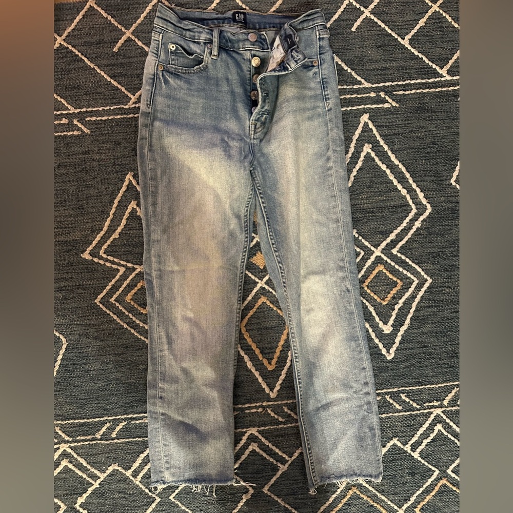 Gap cigarette light jeans sz 4 (27)